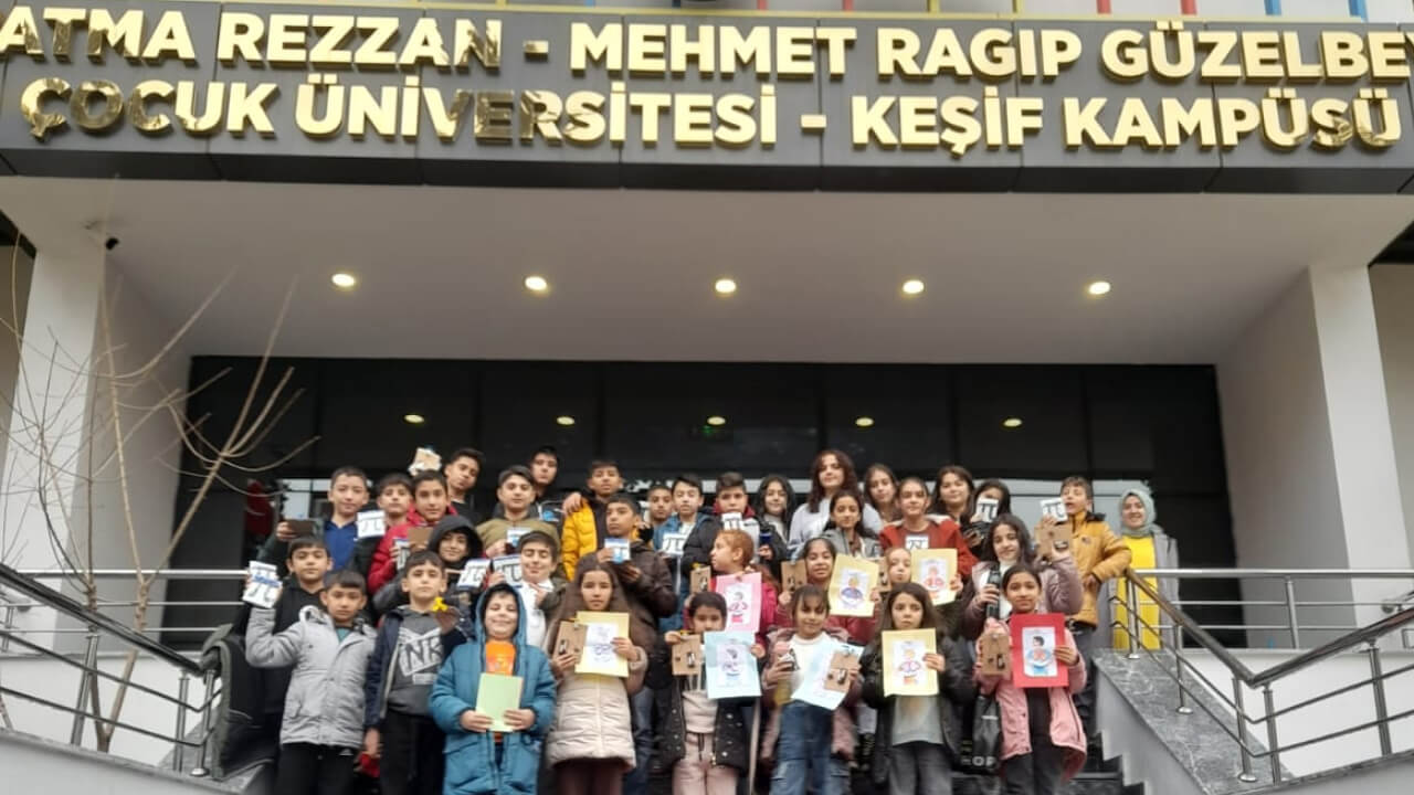 KEŞİF KAMPÜS GEZİSİ